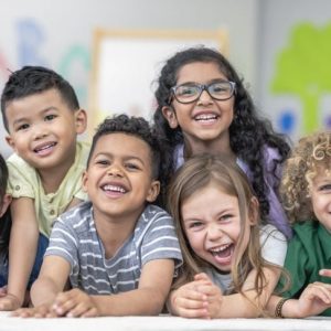 La teoria dello sviluppo psicosociale di Erikson La teoria dello sviluppo psicosociale di Erikson