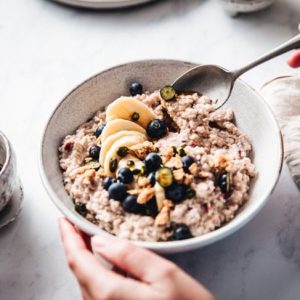 I numerosi benefici per la salute della farina d’avena ricca di fibre I numerosi benefici per la salute della farina d’avena ricca di fibre