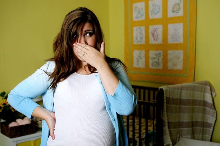 Che cos'è l'iperemesi gravidica? 9