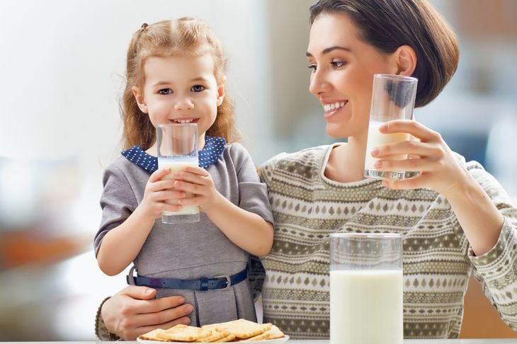 10 benefici del latte di mandorla per la salute 13
