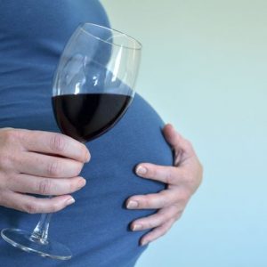 9 Sintomi, trattamenti e prevenzione della sindrome feto-alcolica