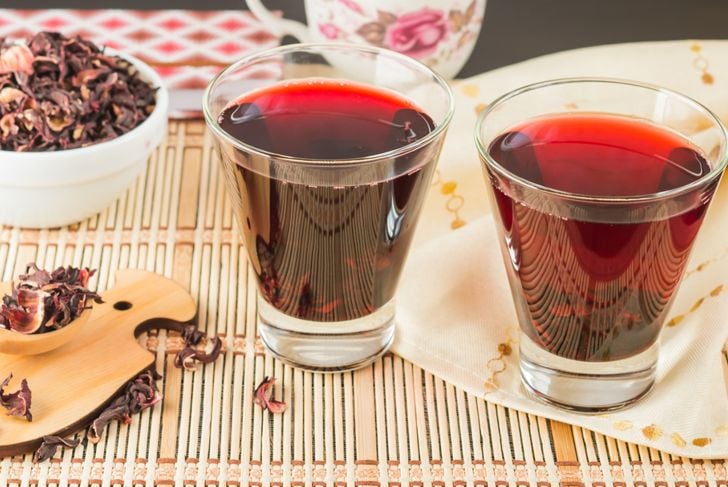 Benefici per la salute del tè all'ibisco 13