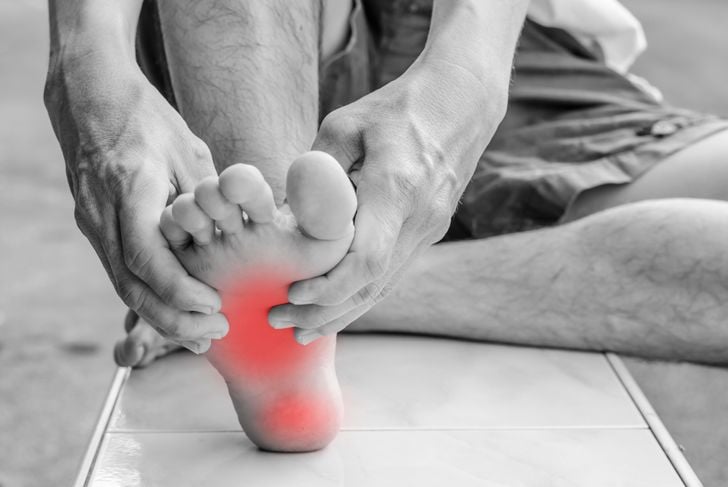 10 problemi di salute che i piedi doloranti possono indicare 17