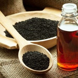 15 benefici dell’olio di semi neri per la salute 15 benefici dell’olio di semi neri per la salute