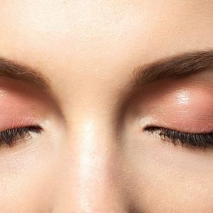 10 fatti sulle ustioni chimiche agli occhi