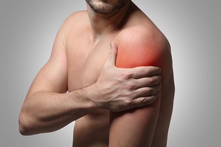 10 sintomi di una spalla lussata 11