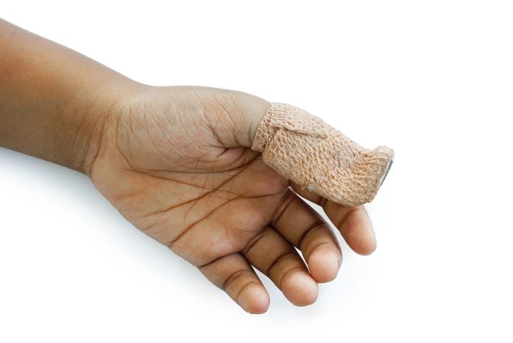 10 Sintomi e trattamenti del dito maligno 15