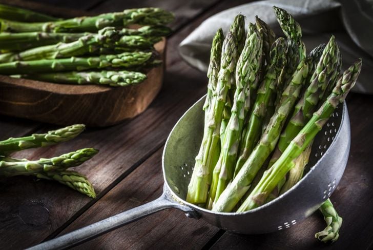 10 motivi per mangiare gli asparagi 1