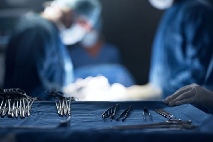 Cosa succede quando i chirurghi lasciano degli oggetti nei loro pazienti? 3