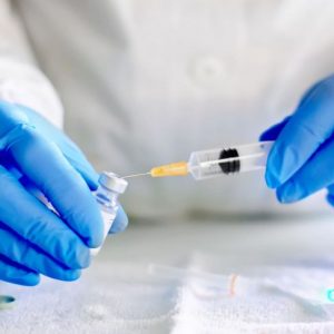 Chi dovrebbe prendere in considerazione il vaccino contro l’herpes zoster?