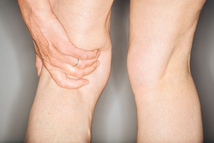 Cosa c'è dietro il dolore alla schiena del ginocchio? 17