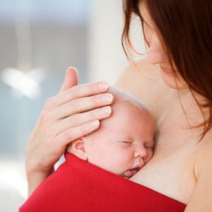 Motivi di salute per tenere in braccio il bambino