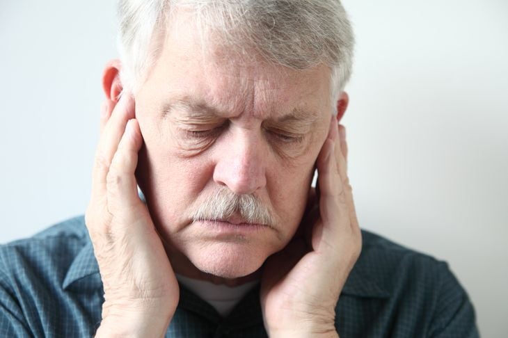 10 sintomi di infezione all'orecchio 3