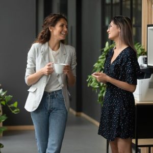 Esercizi per il collo che aiutano ad alleviare il dolore e la tensione Esercizi per il collo che aiutano ad alleviare il dolore e la tensione