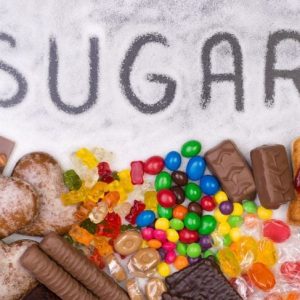 10 alimenti che accelerano il processo di invecchiamento 10 alimenti che accelerano il processo di invecchiamento