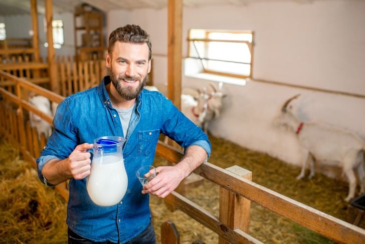10 benefici del latte di capra per la salute 15